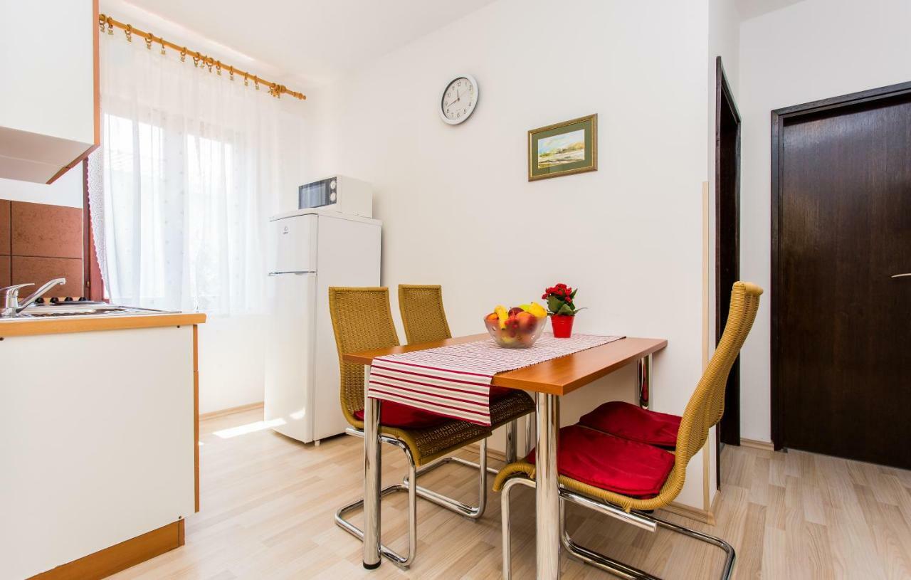 Apartmani Tamara Baska Экстерьер фото