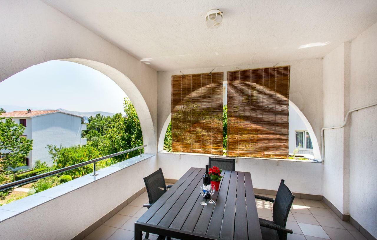 Apartmani Tamara Baska Экстерьер фото